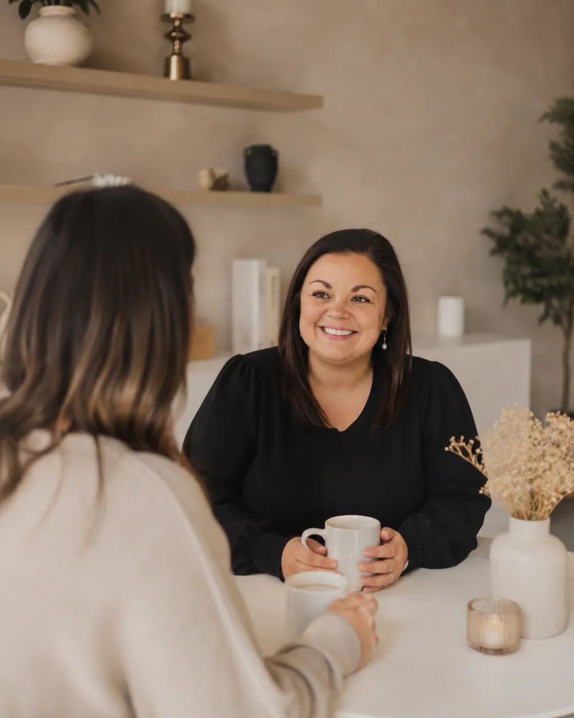 Rencontre avec Sarah pour apprendre à vous connaître